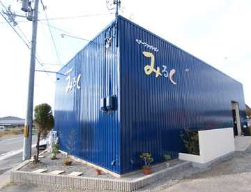 ヘアーファッション改装施工事例　外観