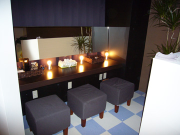 改装施工事例　エステサロン　鏡台